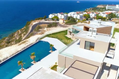 Villa  in Cesme, Izmir, Turkey No. 120391