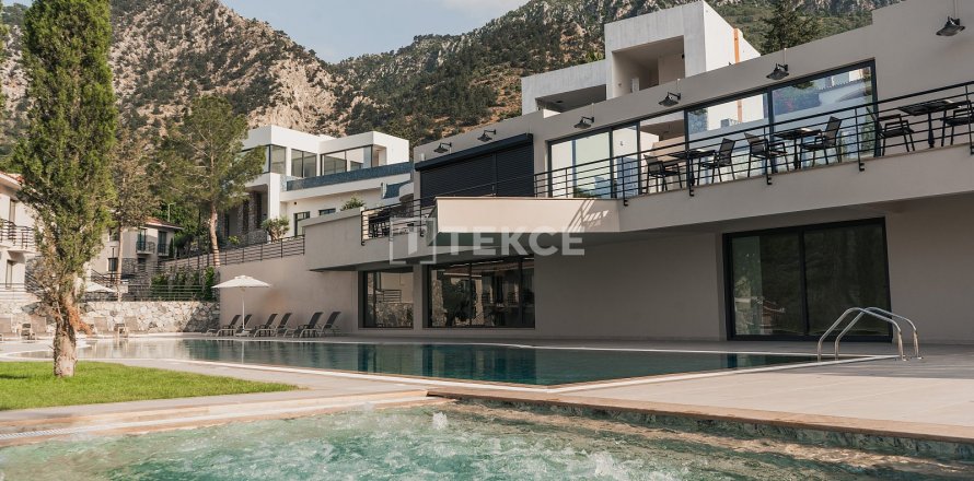2+1 Takleilighet  i Girne,  Nr. 190080