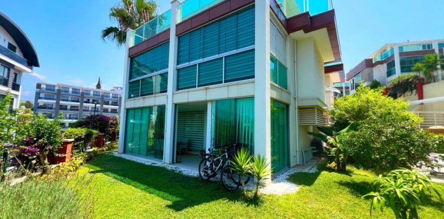 Apartment  in Kargicak, Alanya, Antalya, Turkey No. 206916