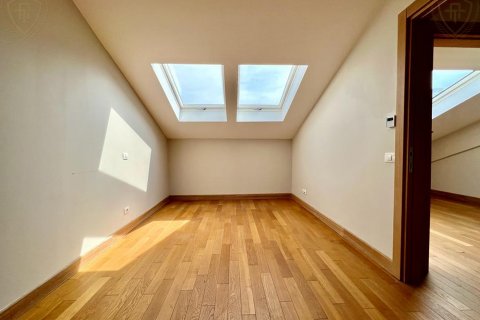 5+1 Leilighet i Istanbul, Tyrkia Nr. 147726 - 2