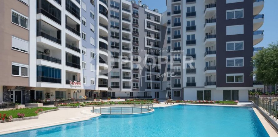 Apartment in Konyaalti, Antalya, Turkey No. 138630