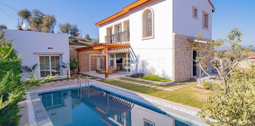3+1 Villa  in Milas, Mugla, Turkey No. 44526
