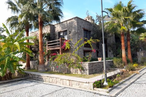 6+1 Villa in Bodrum, Mugla, Turkey No. 131175