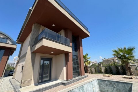 Продажа виллы в Аланье, Анталье, Турция 4 комн., 250м2, №206547 – фото 2