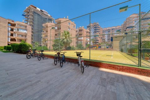 2+1 Leilighet  i Mahmutlar, Antalya, Tyrkia Nr. 135219 - 22