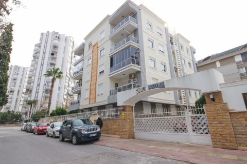 2+1 Lägenhet  i Konyaalti, Antalya, Turkiet Nr. 210386