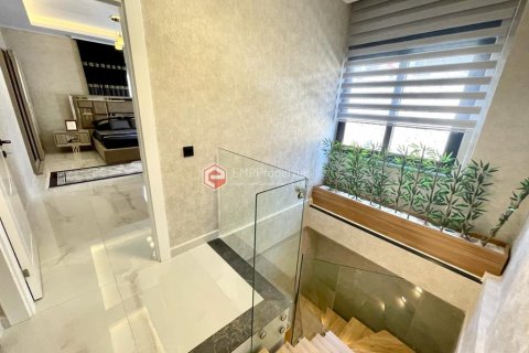 Apartment for sale in Alanya, Antalya, Turkey, 2 bedrooms, 140m2, No. 153235 – photo 21