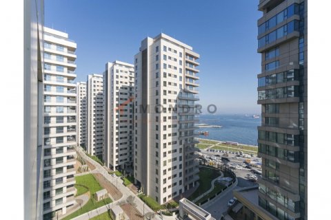 آپارتمان در Bakırköy،  Istanbul ، ترکیه 1 خوابه ، 85 متر مربع.  شماره 152719 - 4