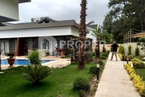 Villa for sale  in Kemer, Antalya, Turkey, 250m2, No. 63751 – photo 3
