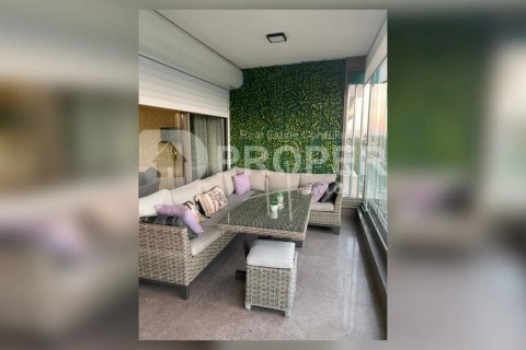 Продажа квартиры  в Анталье, Турция 5 комн., 190м2, №111740 – фото 5