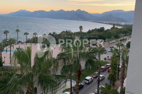 Продажа квартиры  в Анталье, Турция 5 комн., 190м2, №111740 – фото 4
