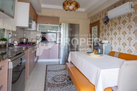 آپارتمان در Konyaalti،  Antalya ، ترکیه 200 متر مربع.  شماره 50143 - 18