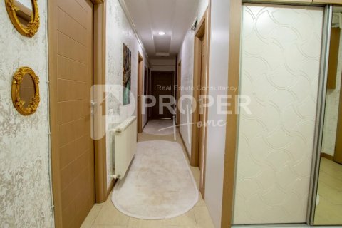 آپارتمان در Konyaalti،  Antalya ، ترکیه 200 متر مربع.  شماره 50143 - 14
