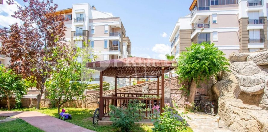 آپارتمان در Konyaalti،  Antalya ، ترکیه 200 متر مربع.  شماره 50143