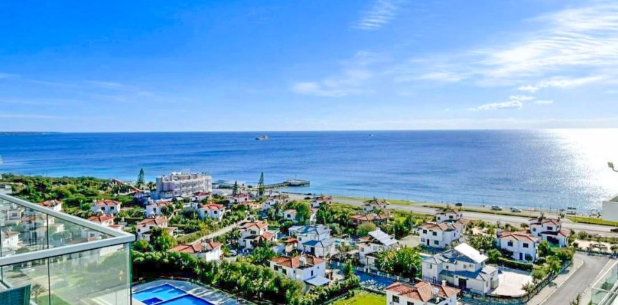 Apartment in Bogazi, Famagusta, Northern Cyprus No. 211030