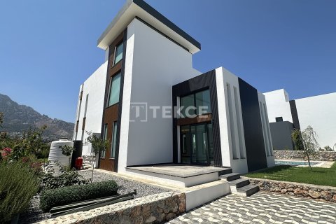 4+1 Villa  i Girne,  Nr. 149803 - 13