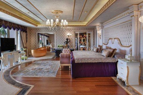 5+1 Villa i Bodrum, Mugla, Turkiet Nr. 210518 - 19