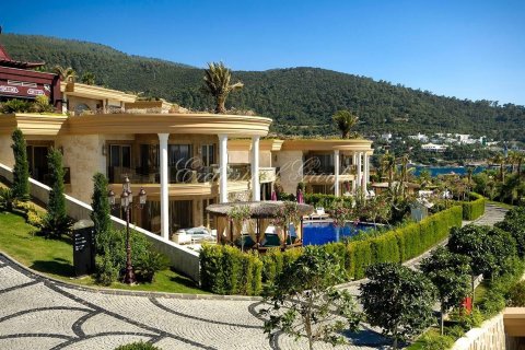 5+1 Villa i Bodrum, Mugla, Turkiet Nr. 210518 - 27