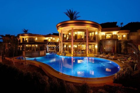 5+1 Villa i Bodrum, Mugla, Turkiet Nr. 210518 - 28