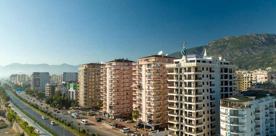 2+1 Apartment in Mahmutlar, Antalya, Turkey No. 143246
