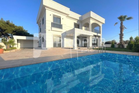Villa  in Dosemealti, Antalya, Turkey No. 118908