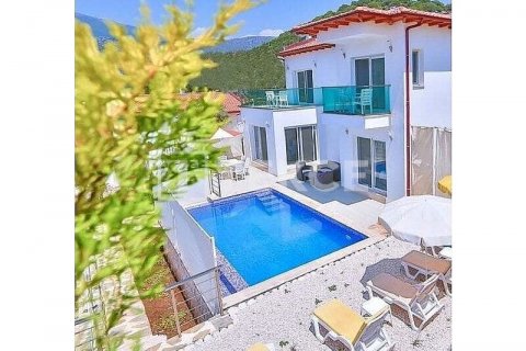 3+1 Villa  i Kas, Antalya, Turkiet Nr. 193614