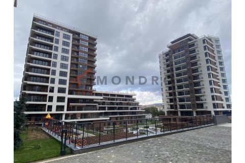 2+1 Lejlighed  i Umraniye, Istanbul, Tyrkiet Nr. 152752