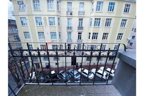 Villa for sale  in Fatih, Istanbul, Turkey, 8 bedrooms, 300m2, No. 151699 – photo 17