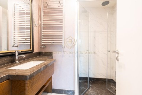 2+1 Leilighet  i Sariyer, Istanbul, Tyrkia Nr. 147896