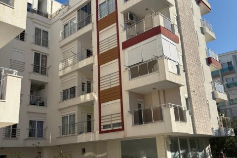 Daire  2+1  Antalya, Türkiye №211686