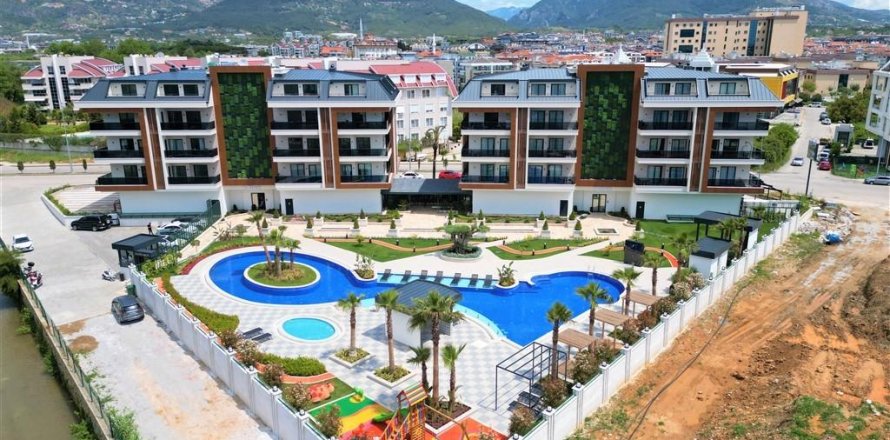 Daire   Oba, Antalya, Türkiye №142279