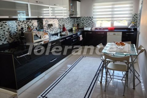 Продажа квартиры  в Джикджилли, Анталье, Турция 3+1, 4500м2, №148011 – фото 17