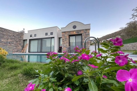 5+1 Villa in Bodrum, Mugla, Türkei Nr. 131248 - 3