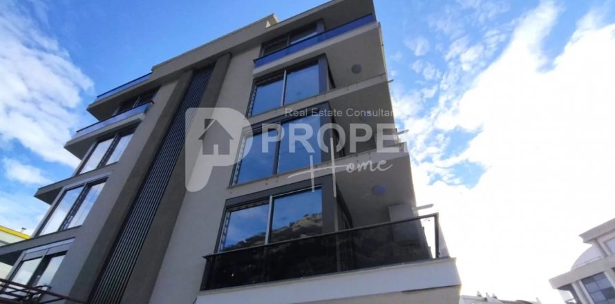 Apartment  in Konyaalti, Antalya, Turkey No. 113761