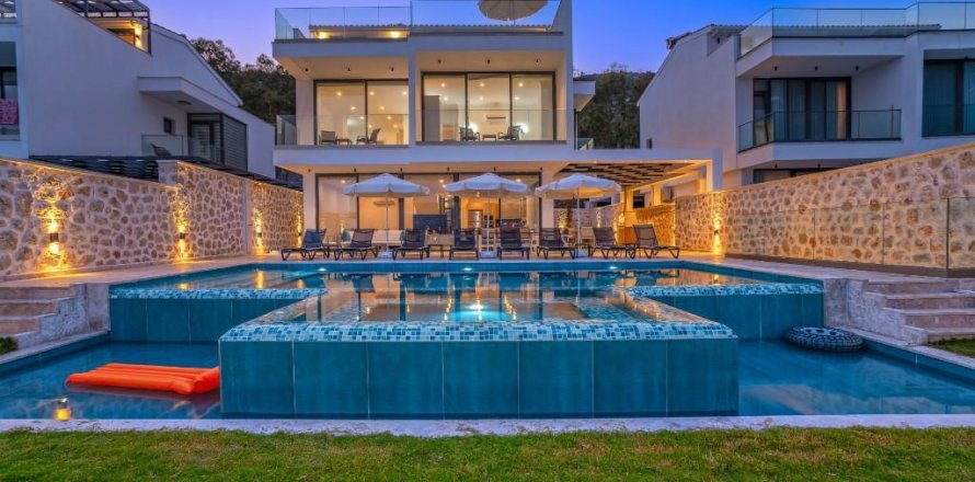 Villa  i Antalya, Tyrkia Nr. 131686