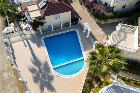 Apartment for sale  in Alanya, Antalya, Turkey, 200m2, No. 193723 – photo 2