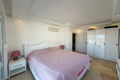 Apartment for sale  in Alanya, Antalya, Turkey, 200m2, No. 193723 – photo 15