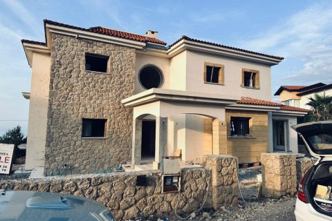 Villa  in Esentepe, Girne,  Nr. 144732 - 24