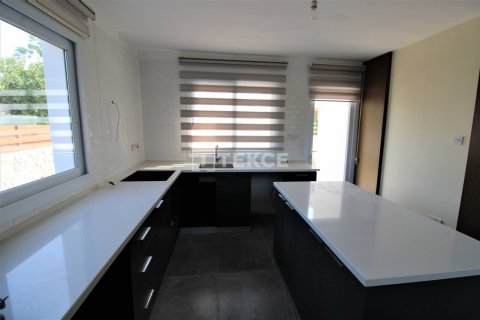 Villa for sale in Girne, Northern Cyprus, 3 bedrooms, 265m2, No. 66707 – photo 16