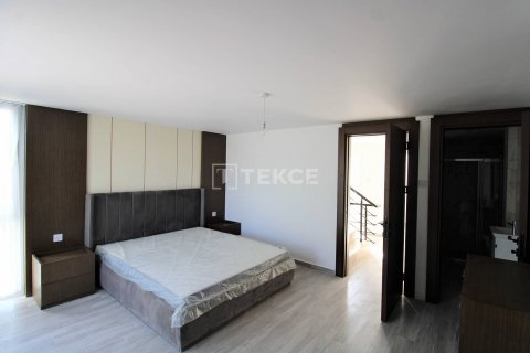 Villa for sale in Girne, Northern Cyprus, 3 bedrooms, 265m2, No. 66707 – photo 17