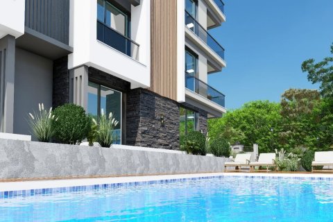 Golden Dear II{TR i Altintash, Antalya, Turkiet Nr.144985 - 3