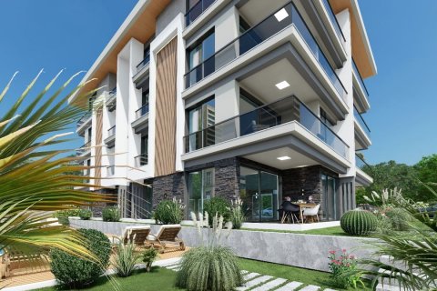 Golden Dear II{TR i Altintash, Antalya, Turkiet Nr.144985 - 7