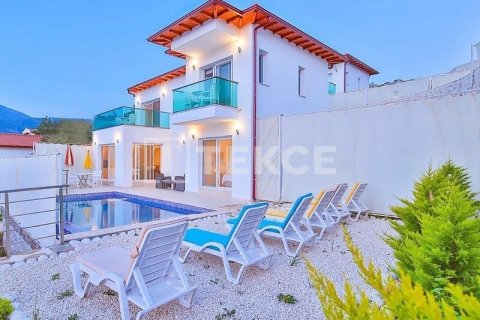 3+1 Villa  i Kas, Antalya, Turkiet Nr. 192590