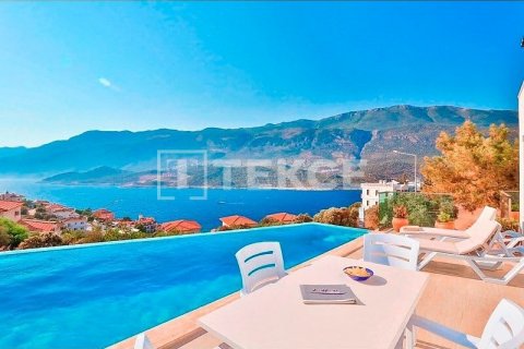 2+1 Villa  i Kas, Antalya, Turkiet Nr. 192591