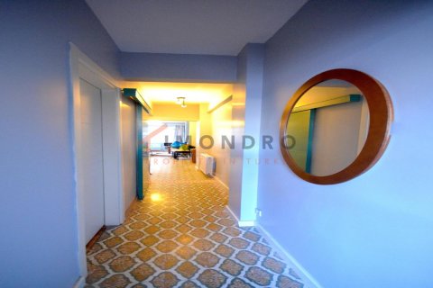 2+1 Lejlighed i Beyoglu, Istanbul, Tyrkiet Nr. 151927 - 12