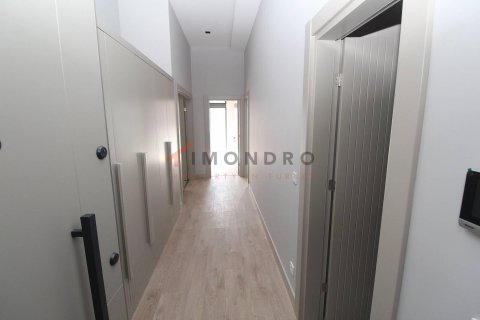 1+1 Lägenhet  i Beylikduezue, istanbul, Turkiet Nr. 152393 - 12
