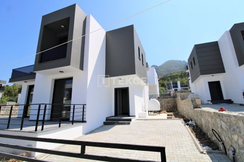 Villa for sale in Girne, Northern Cyprus, 4 bedrooms, 330m2, No. 44645 – photo 11