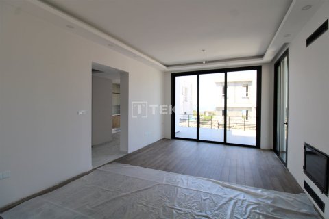 Villa for sale in Girne, Northern Cyprus, 4 bedrooms, 330m2, No. 44645 – photo 29