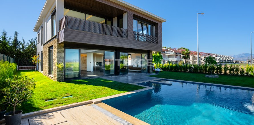 4+1 Villa in Belek, Antalya, Turkey No. 112138