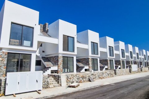 Apartment in Esentepe, Girne, Northern Cyprus No. 144550